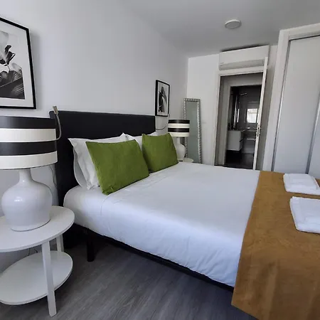 Daire Smile And Wave Ponta Delgada